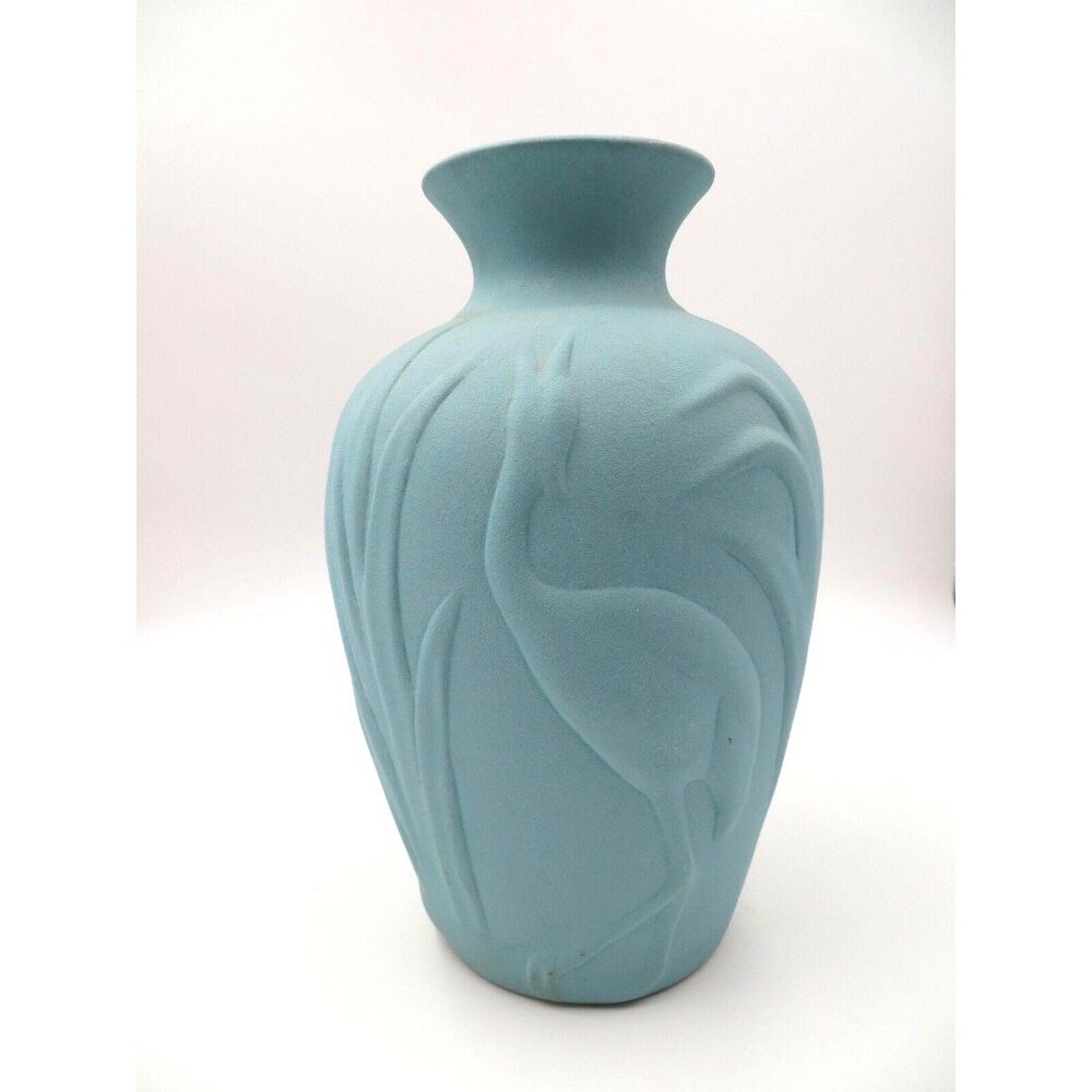 Blue Bisque Crane Ceramic Vase With Crane Loon Design Matte Finish JAC1